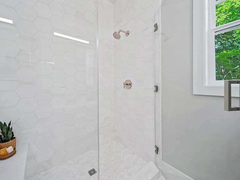 600 Hartz Ave #103 — Photo 12