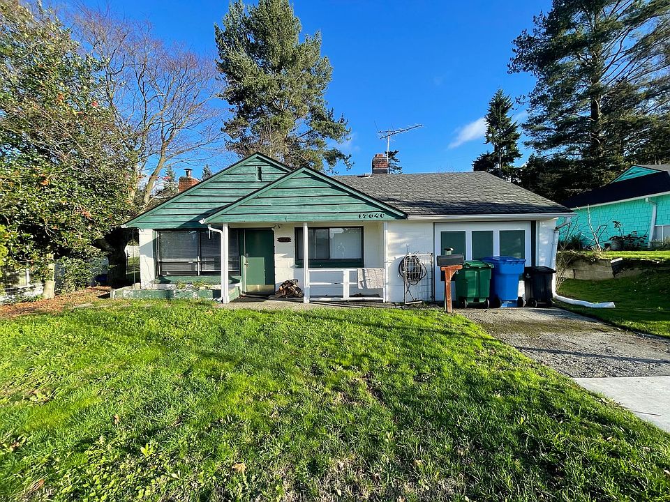 1st image of 17046 1st Ave NE