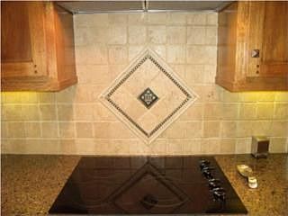 kitchen detail!
