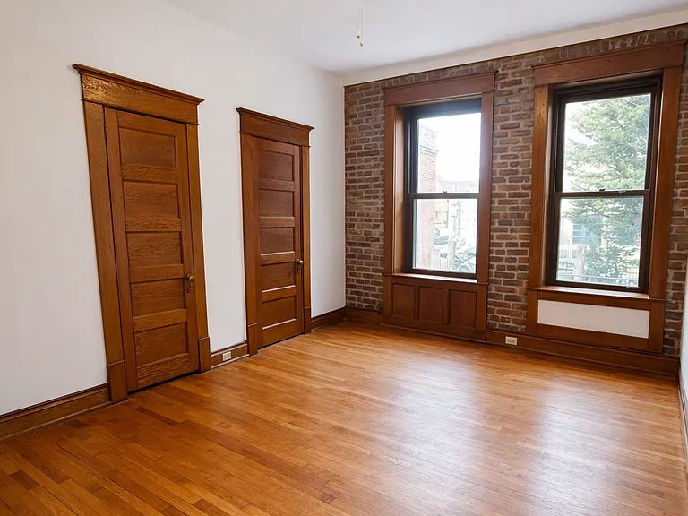 209 W 5th Ave #203 — Photo 13