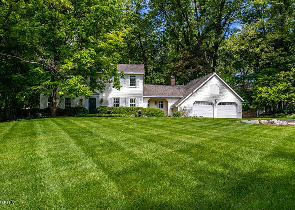 1st image of 3720 Forest Valley Ct SE