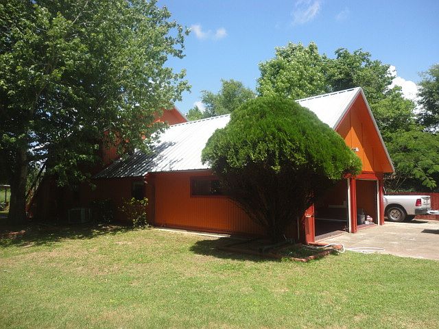 1st image of 3571 Carpenter Cir