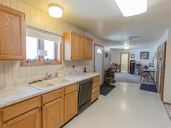 3rd image of 52 Trinidad Dr