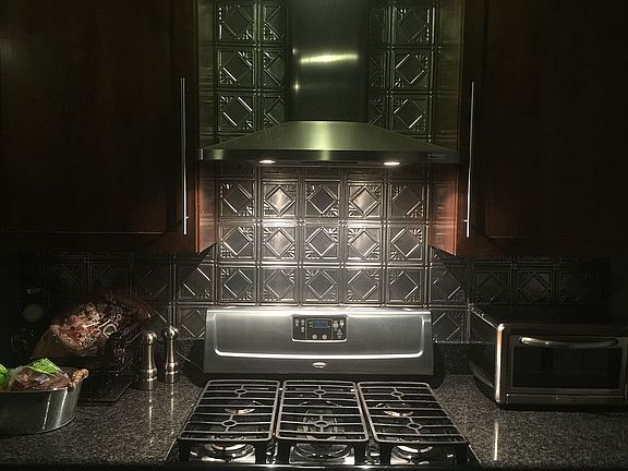 Stainless backsplash&hood