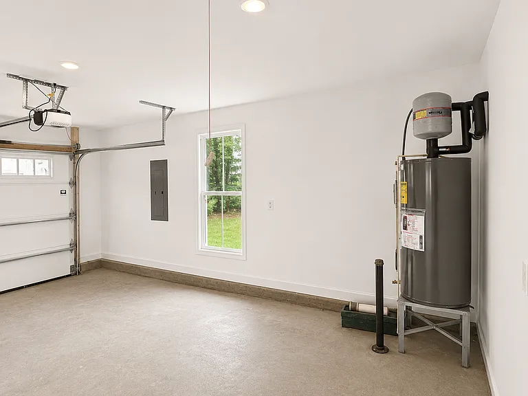 12541 Windmere Dr — Photo 31
