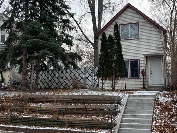 74 Cook Ave W, Saint Paul, MN 55117