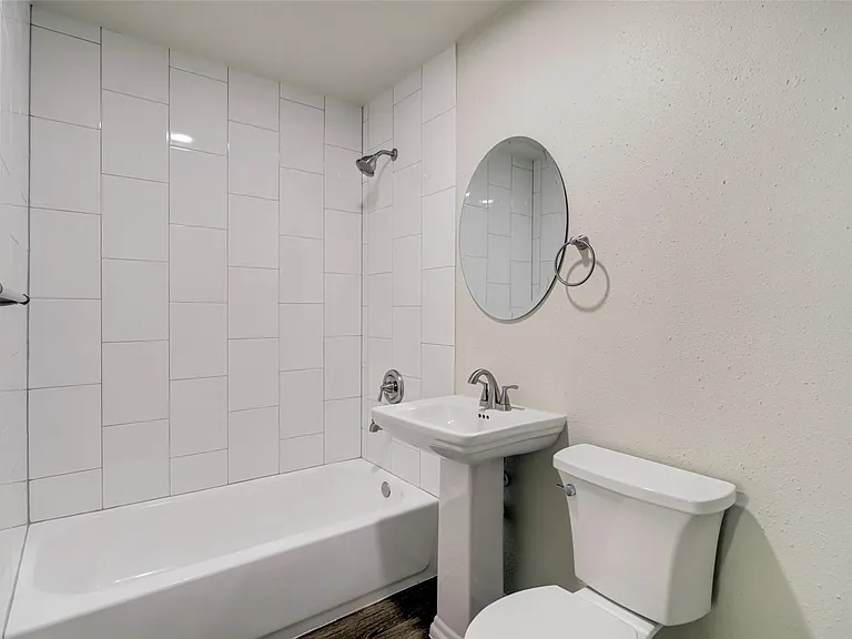 3918 Cosby St — Photo 5