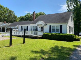 202 Carolina Ave, Moncks Corner, SC 29461