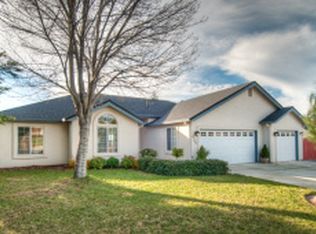 4240 Trinity St, Shasta Lake, CA 96019