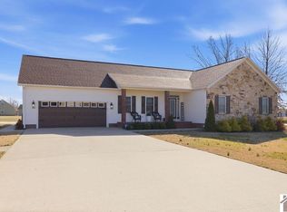 78 Mallard Cove Rd, Mayfield, KY 42066