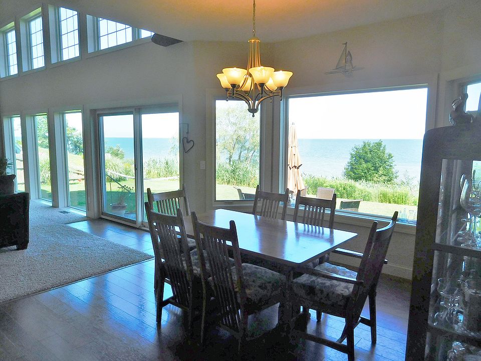 1st image of 9059 Lake Overlook Dr