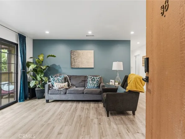 10221 Oklahoma Ave, Chatsworth, CA 91311