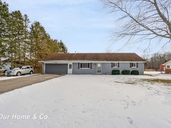 6289 Birchview Dr, Saginaw, MI 48609