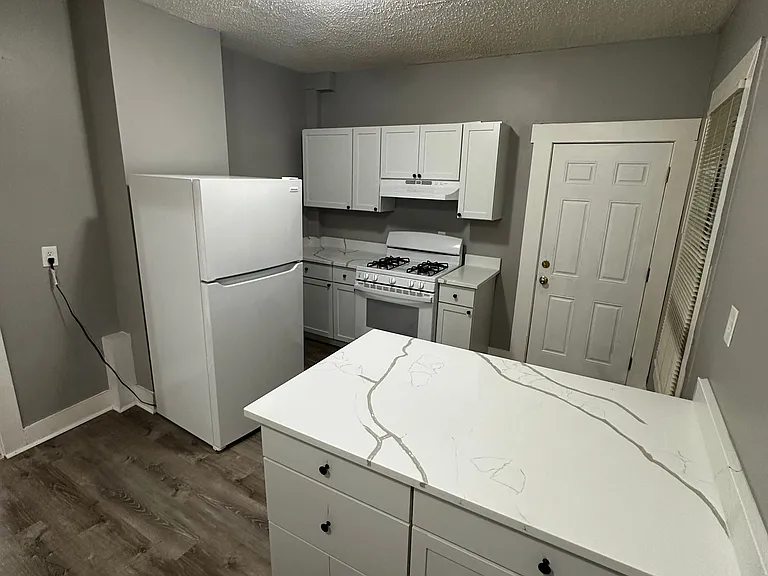 46 Lambert Ave #1 — Photo 9