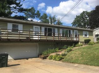 413 Grandview Ave, Barberton, OH 44203