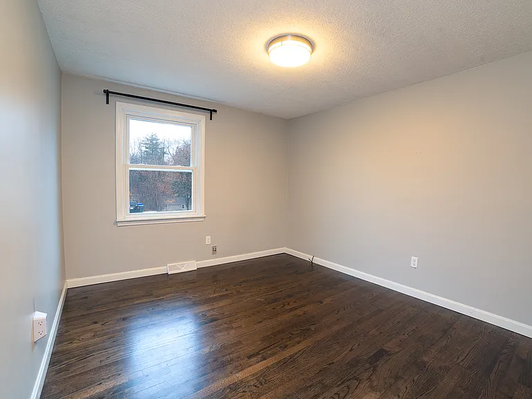 21 E Drumlin Rd — Photo 14