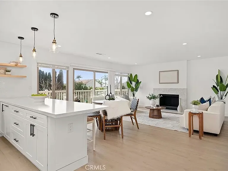 24643 Santa Clara Ave #7 — Photo 9