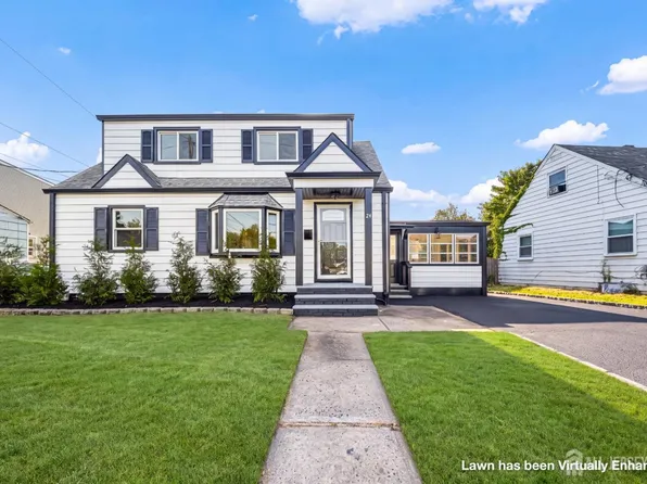24 Morgan Dr, Edison, NJ 08817