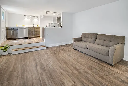 Floor plan 404-5