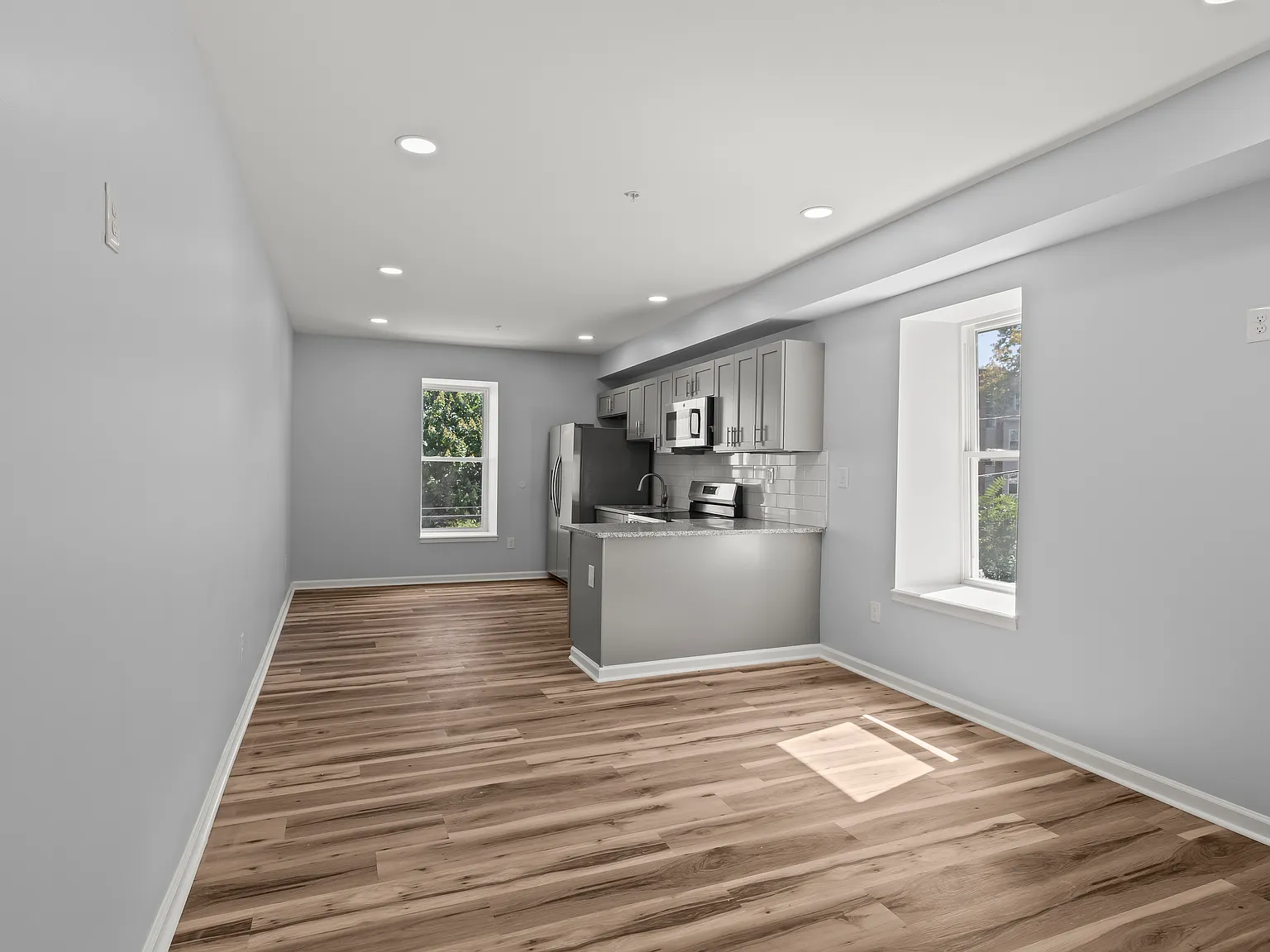 2 bed, $1,475 — Photo 4