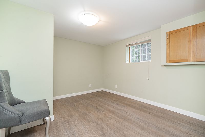 Burnaby Apartment for rent - 2 Bedrooms — photo 19