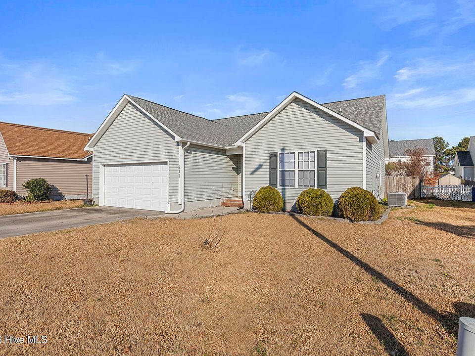 1st image of 212 Ashcroft Drive