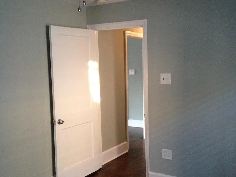 Bedroom 1b