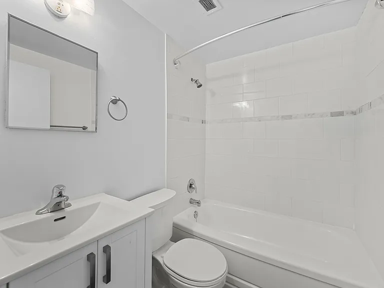 370 Concession St — Photo 11