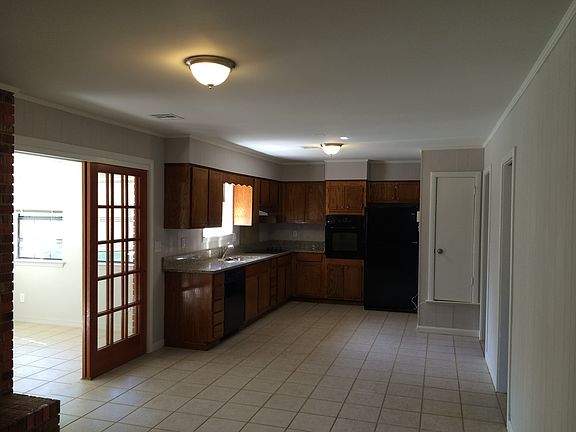5th image of 3915 Kingsberry Dr