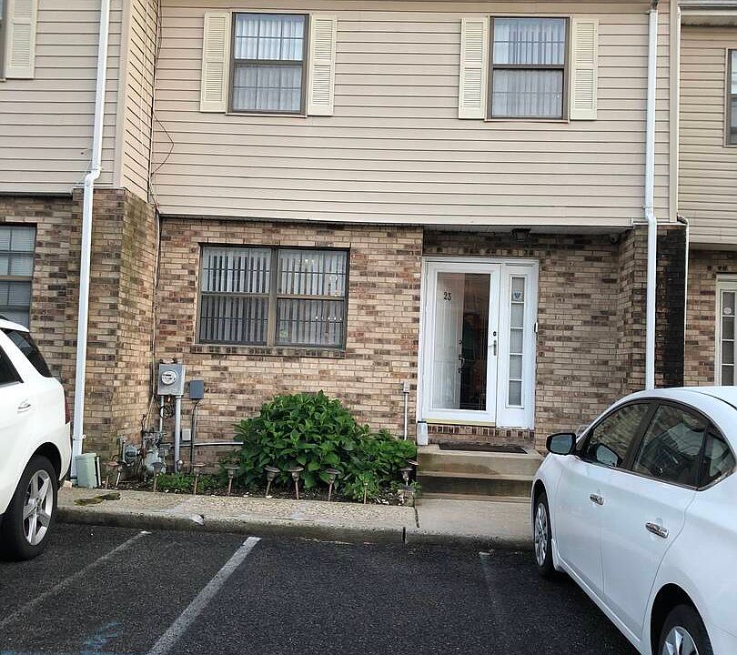 1st image of 1601-23 Johnson Ave