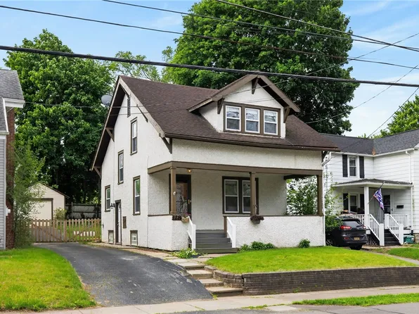 128 W Ivy St, East Rochester, NY 14445