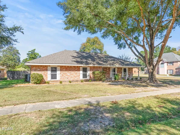 100 Eton Cir, Lafayette, LA 70508