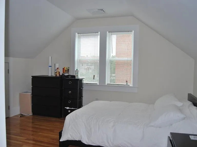 8 Larose Pl #2 — Photo 7