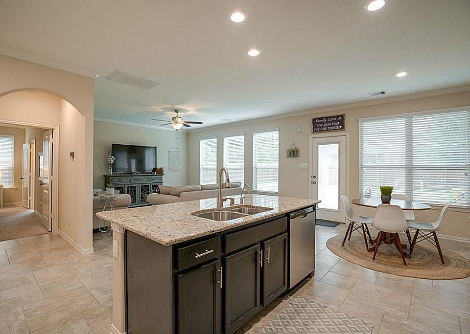 1st image of 126 Verismo Ct