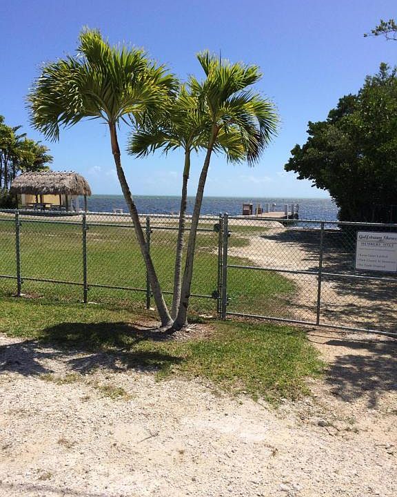 2nd image of 26 Palm Dr