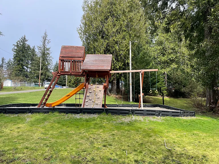 310 E Wood Ln — Photo 21