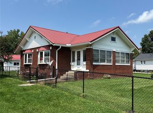 415 Crestwood St, Tilton, IL 61833