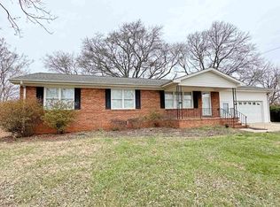 119 McDowell Dr, Boiling Springs, SC 29316