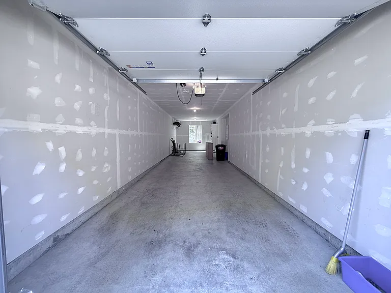 14151 58a Ave #68 — Photo 17