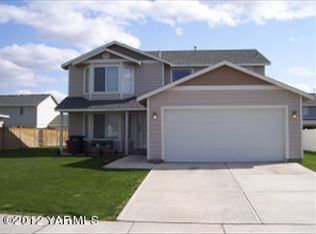 508 Horizon Ave, Moxee, WA 98936