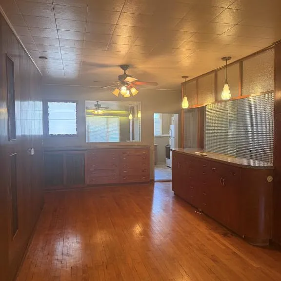 419 Macon Ave — Photo 3