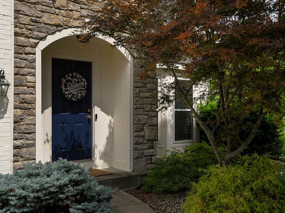 1st image of 2061 Woodsedge Ct
