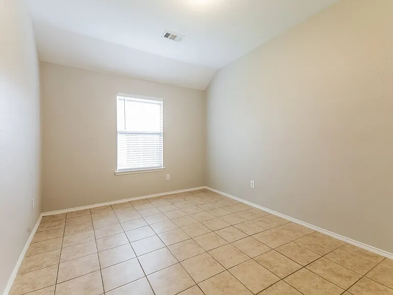 129 Arbordale Way — Photo 13