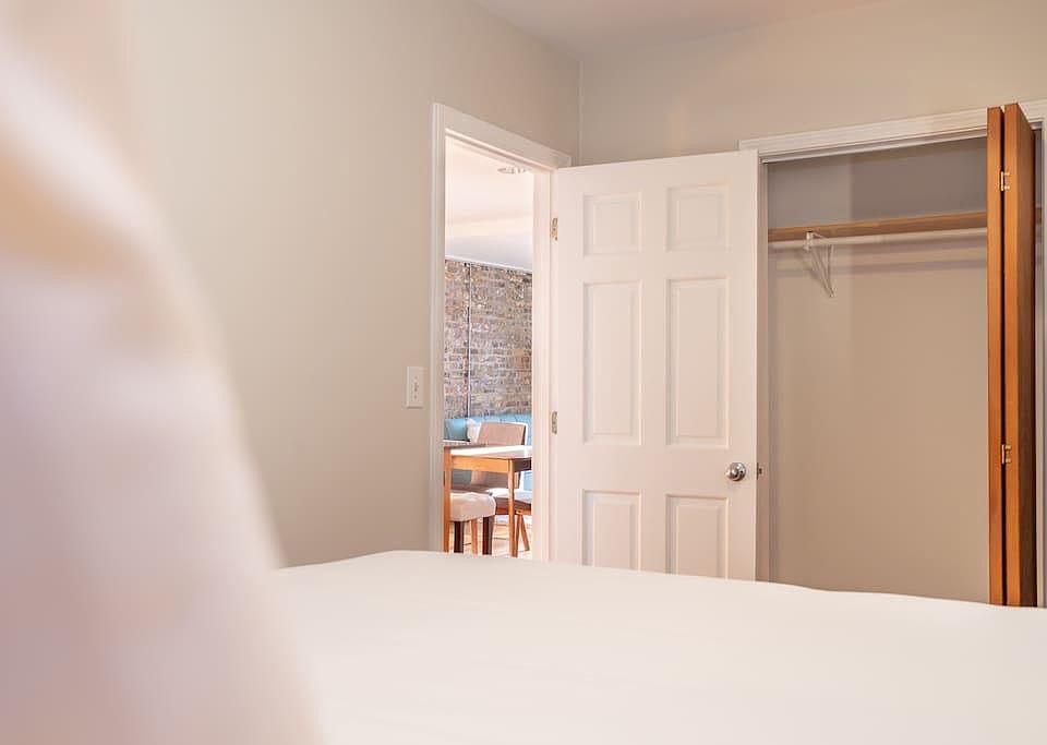 1st image of 1441 N Elk Grove Ave APT 3S