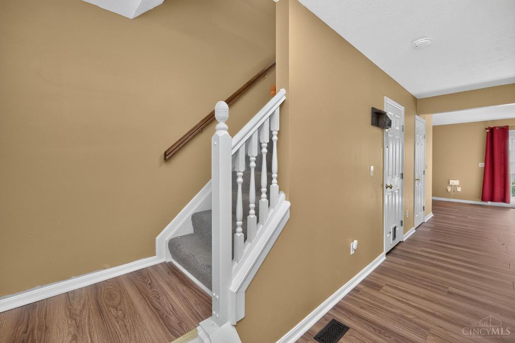 5966 Snider Cove Way, Mason, OH - View 3