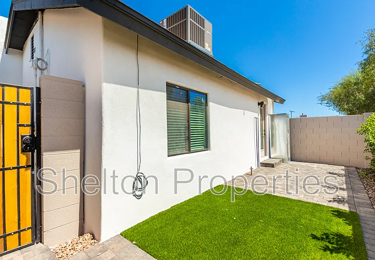614 N 10th Ave #A — Photo 20