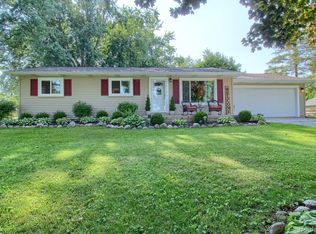 10311 Grafton Rd, Carleton, MI 48117