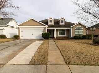 200 Thornton Dr, Bonaire, GA 31005
