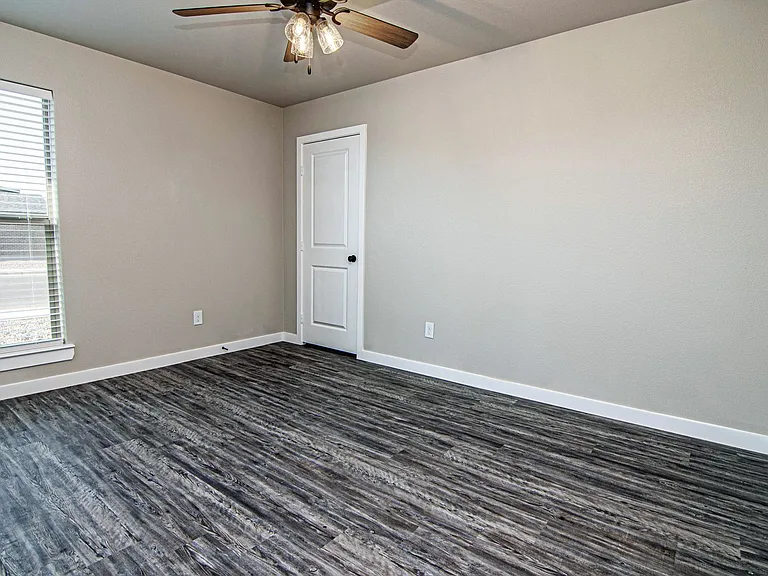 6733 Blue Sky St — Photo 14