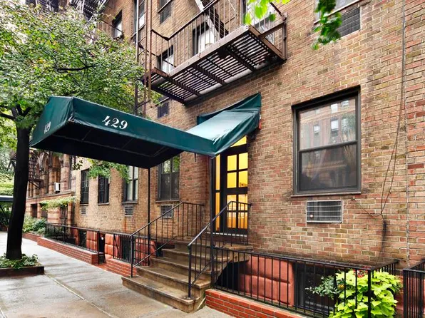 429 West 24th Street